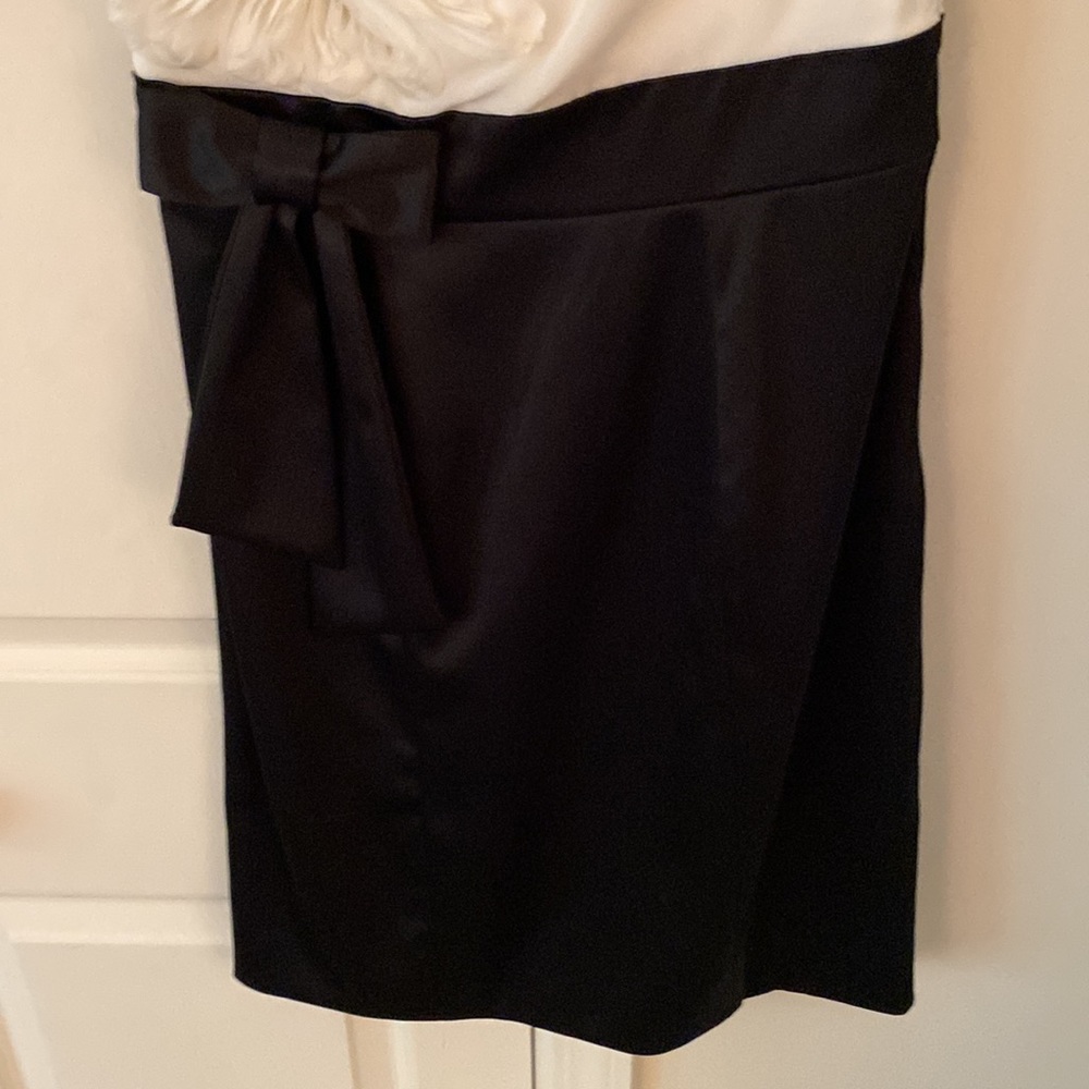 Js Collection Black And White Semi Formal Dress. - image 4